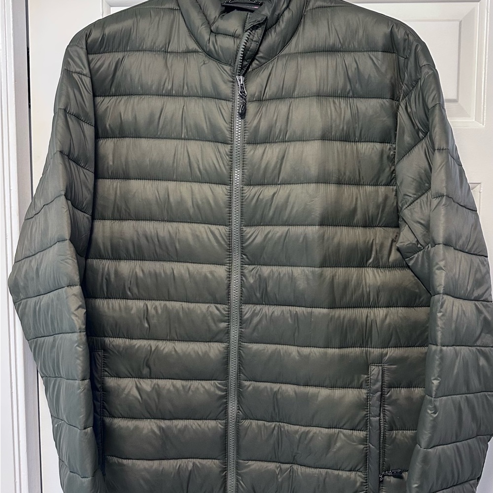 Swiss Tech Men's Olive Puffer Jacket